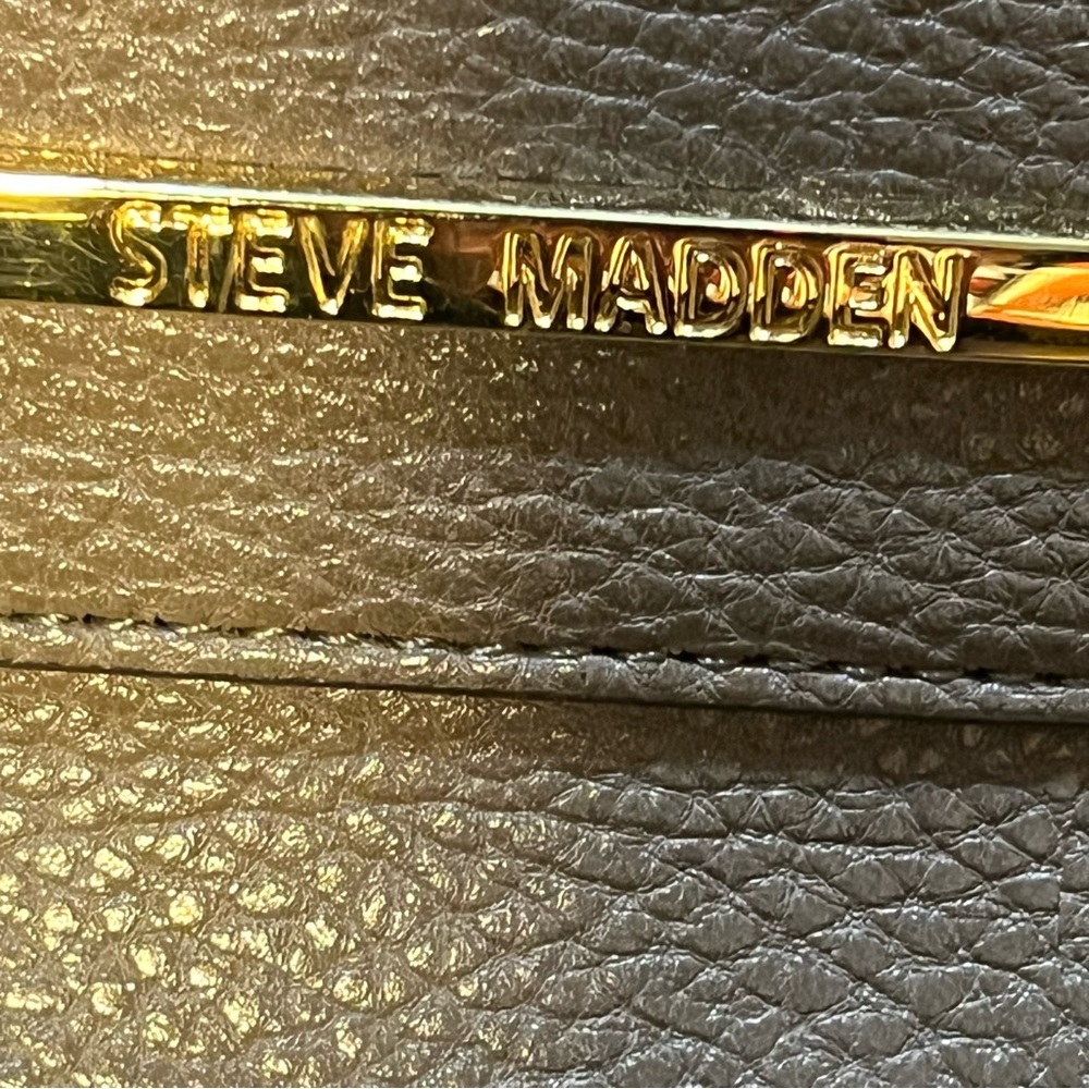 Steve Madden large gray tote - Picture 10 of 10